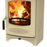 Wolnostojący piec kominkowy o mocy 4,8kW Charnwood C-Four