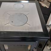 Kuchnia węglowa Moravia TP 9114 Sofie z widocznym ogniem