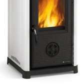 Piec kominkowy wolnostojący La Nordica Tea 6,6 kW z szybą