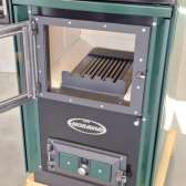 Kuchnia węglowa Moravia TP 9114 Sofie z widocznym ogniem