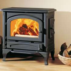 Wolnostojący piec kominkowy 6 kW Austroflamm Wien